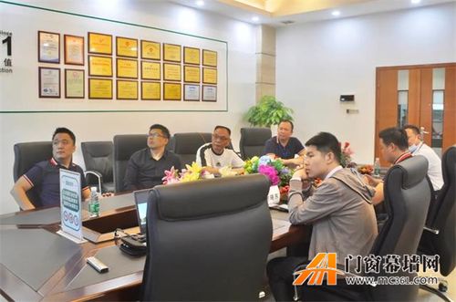 湖南省國防科技工業(yè)局技術(shù)開發(fā)中心主任一行蒞臨合和集團(tuán)參觀考察，共探技術(shù)合作新機(jī)遇